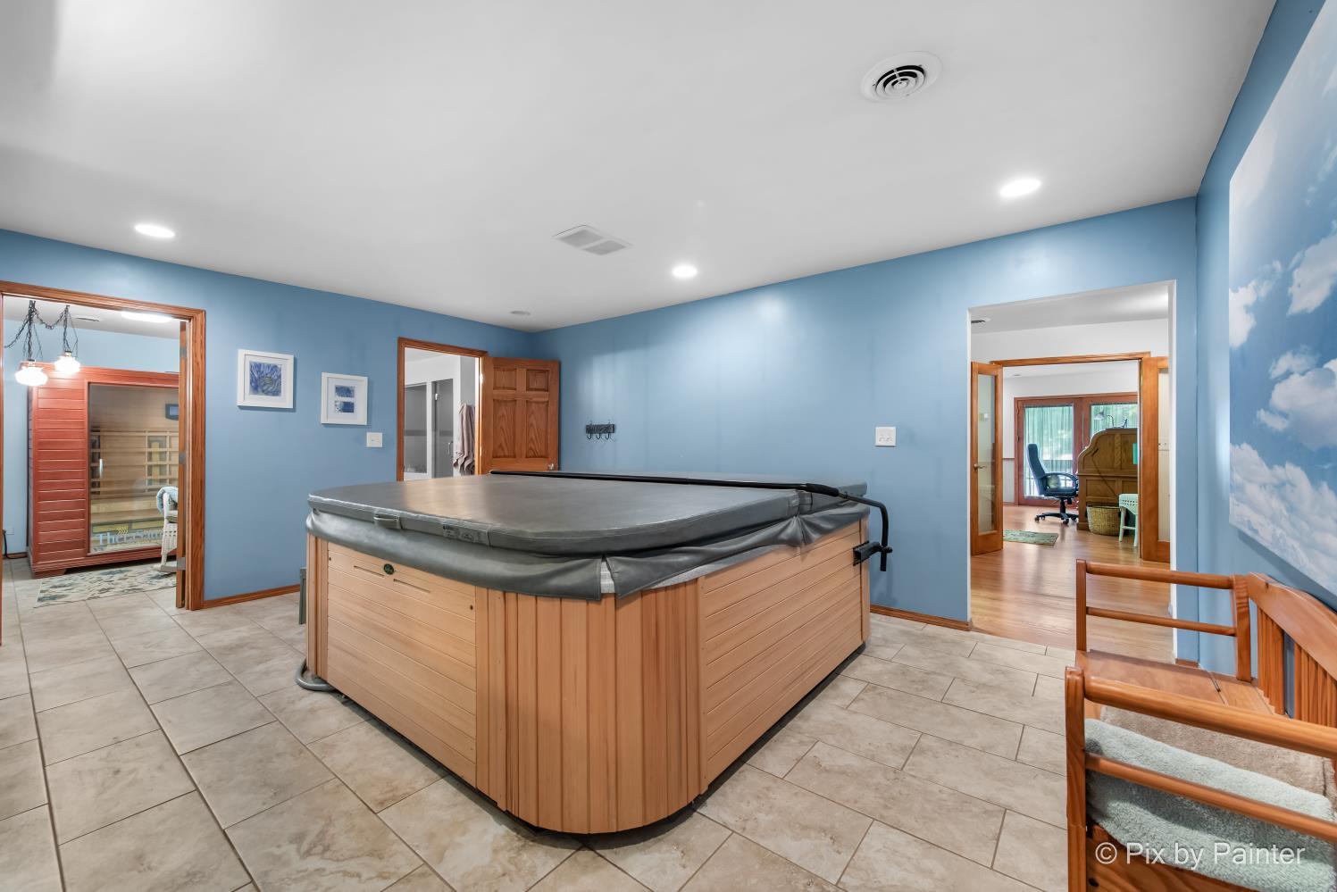 1423 N River Road, McHenry, IL 60051