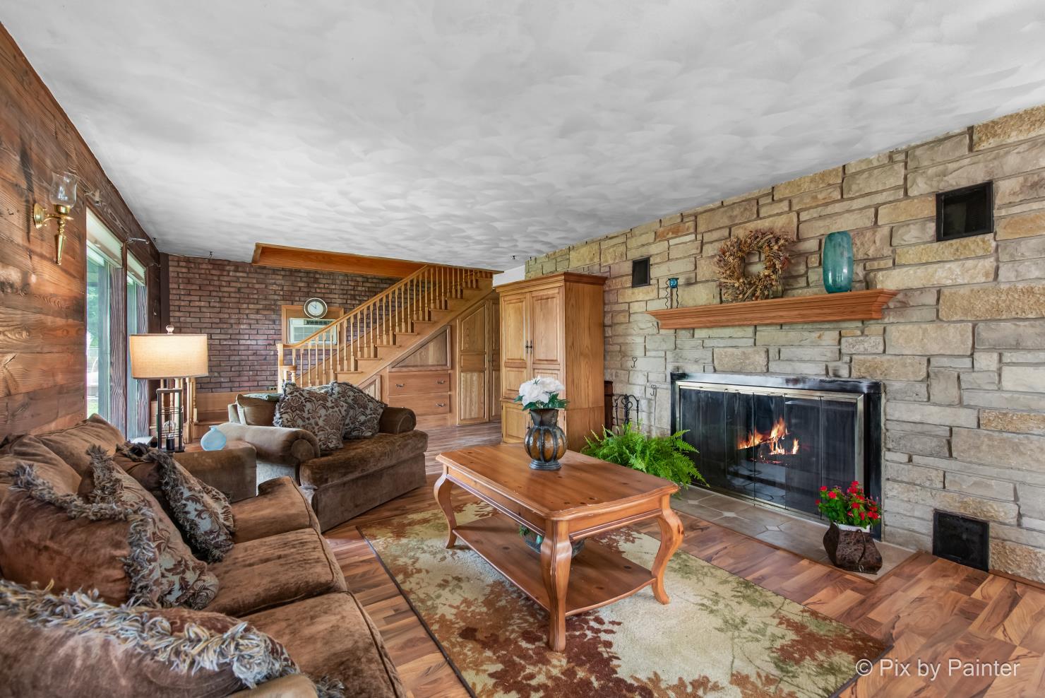 1423 N River Road, McHenry, IL 60051