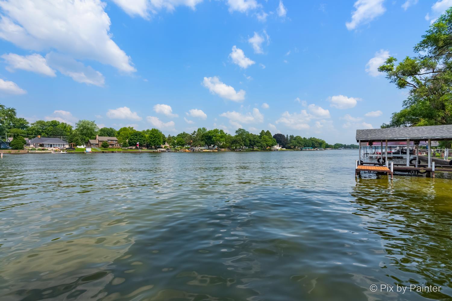 1423 N River Road, McHenry, IL 60051