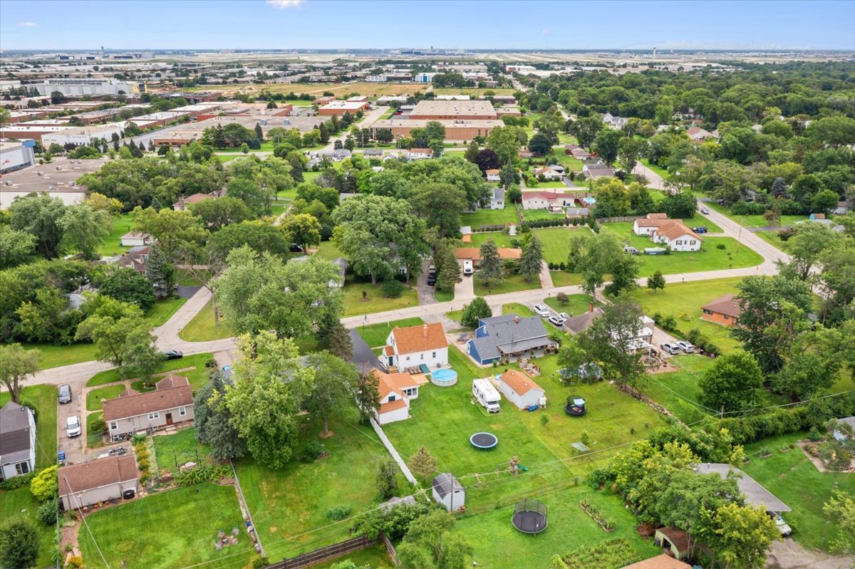 6N566 Maple Avenue, Wood Dale, IL 60191