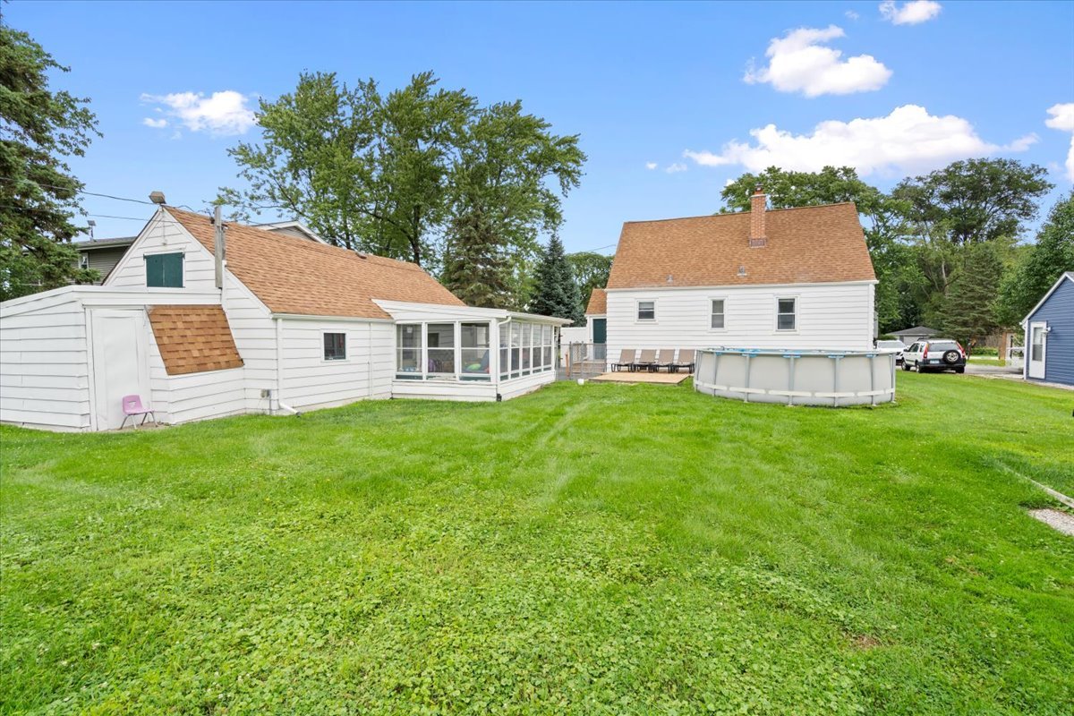 6N566 Maple Avenue, Wood Dale, IL 60191