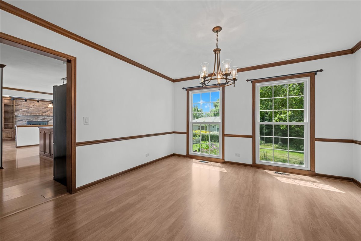 1016 Muirhead Avenue, Naperville, IL 60565