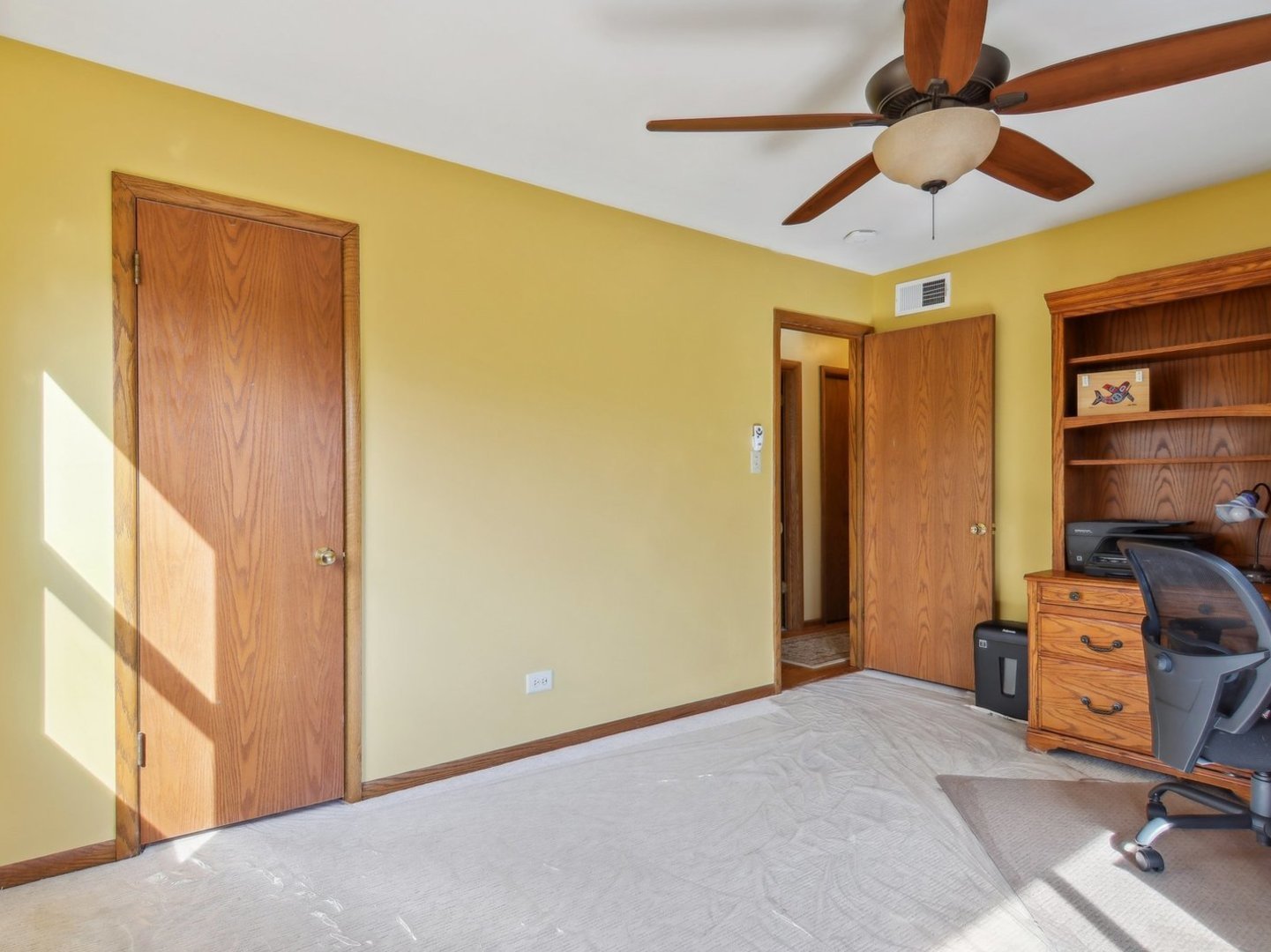 512 N FOREST Drive, Addison, IL 60101