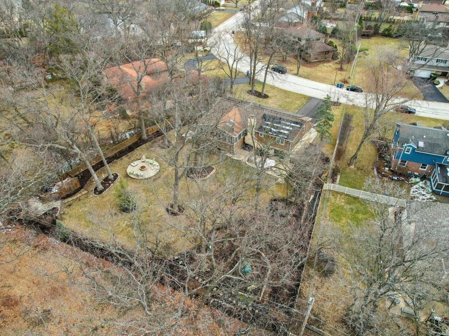 512 N FOREST Drive, Addison, IL 60101