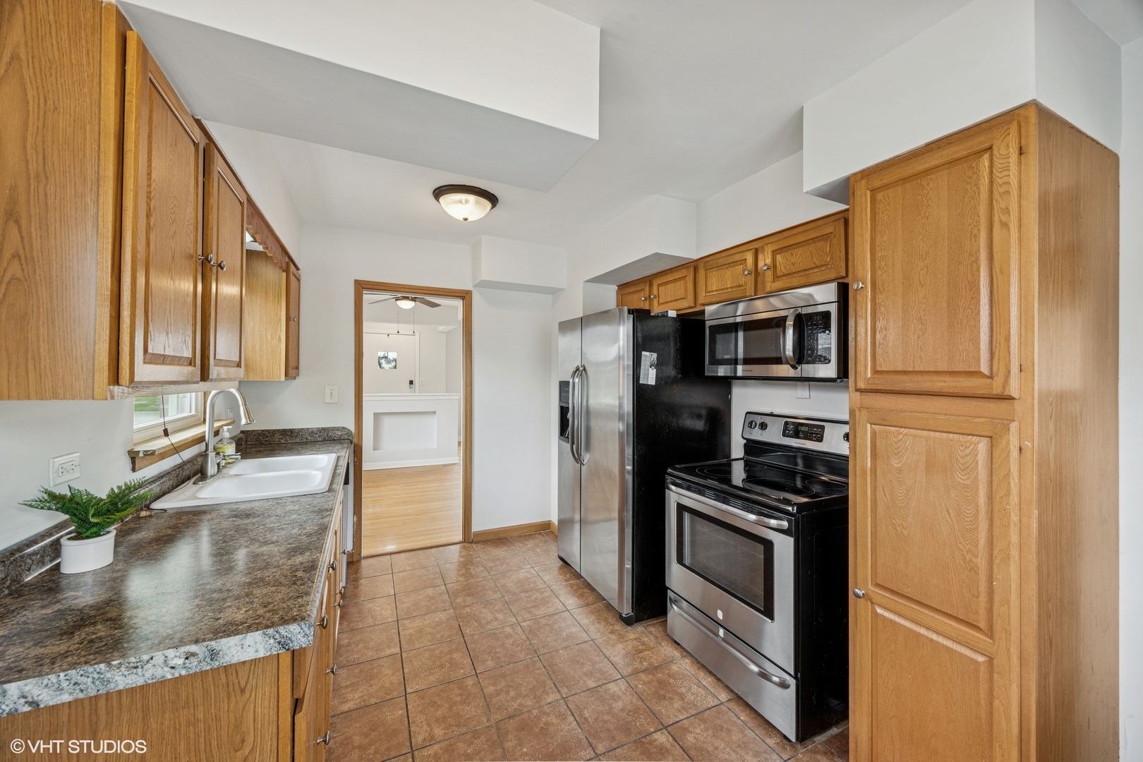 1627 Downing Avenue, Westchester, IL 60154