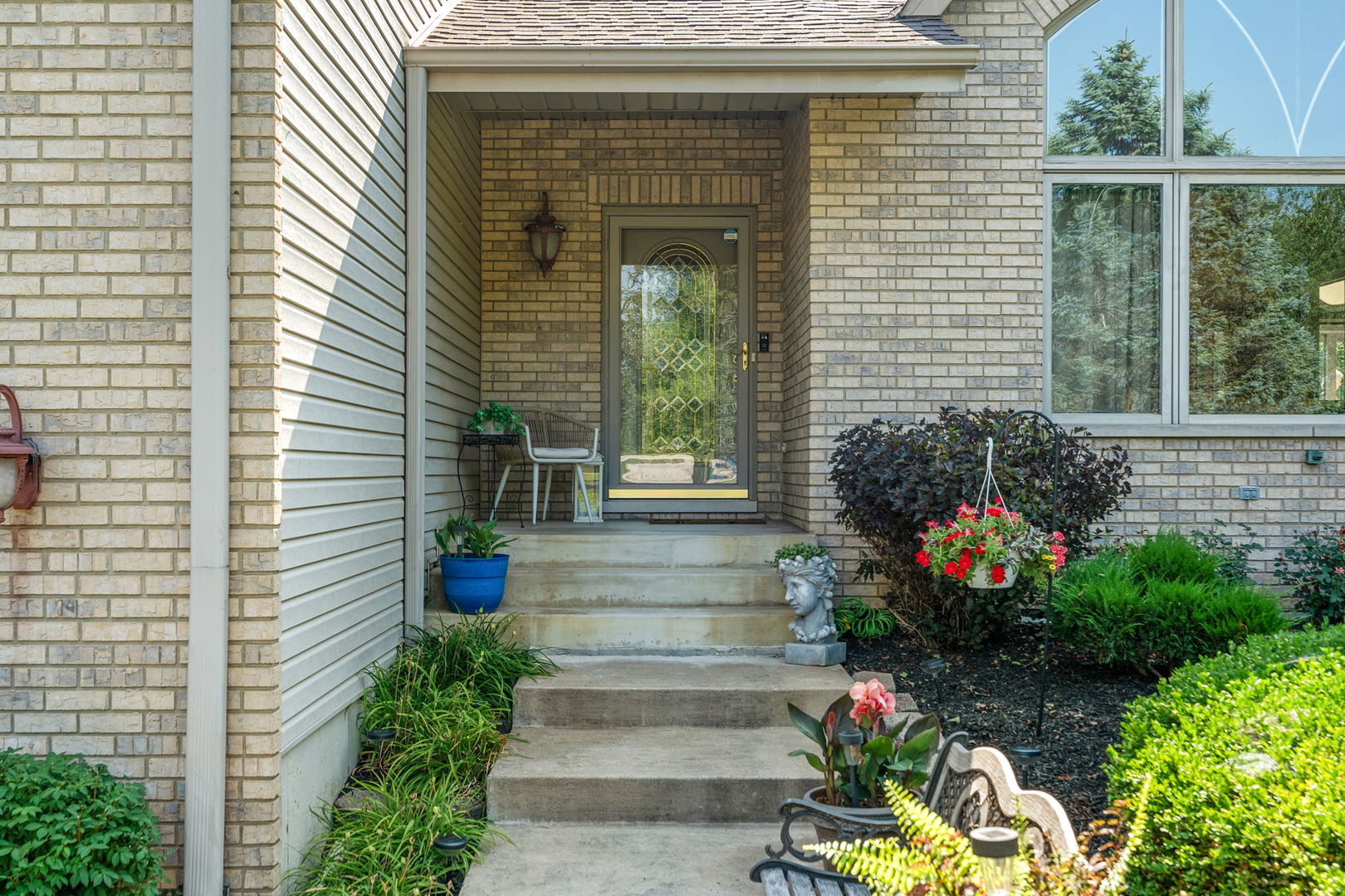 21211 Lisa Lane, Steger, IL 60475