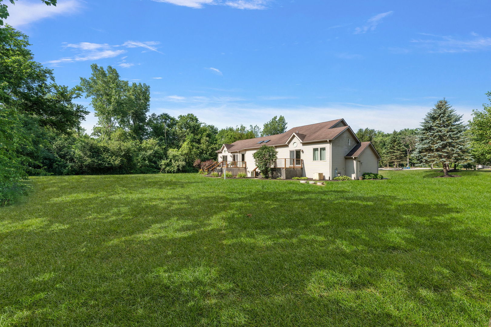21211 Lisa Lane, Steger, IL 60475