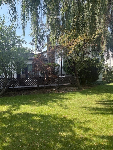 204 E Cedarwood Court, Palatine, IL 60067