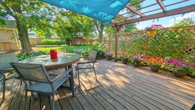 580 Mesa Verde Court, Carol Stream, IL 60188