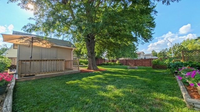 580 Mesa Verde Court, Carol Stream, IL 60188