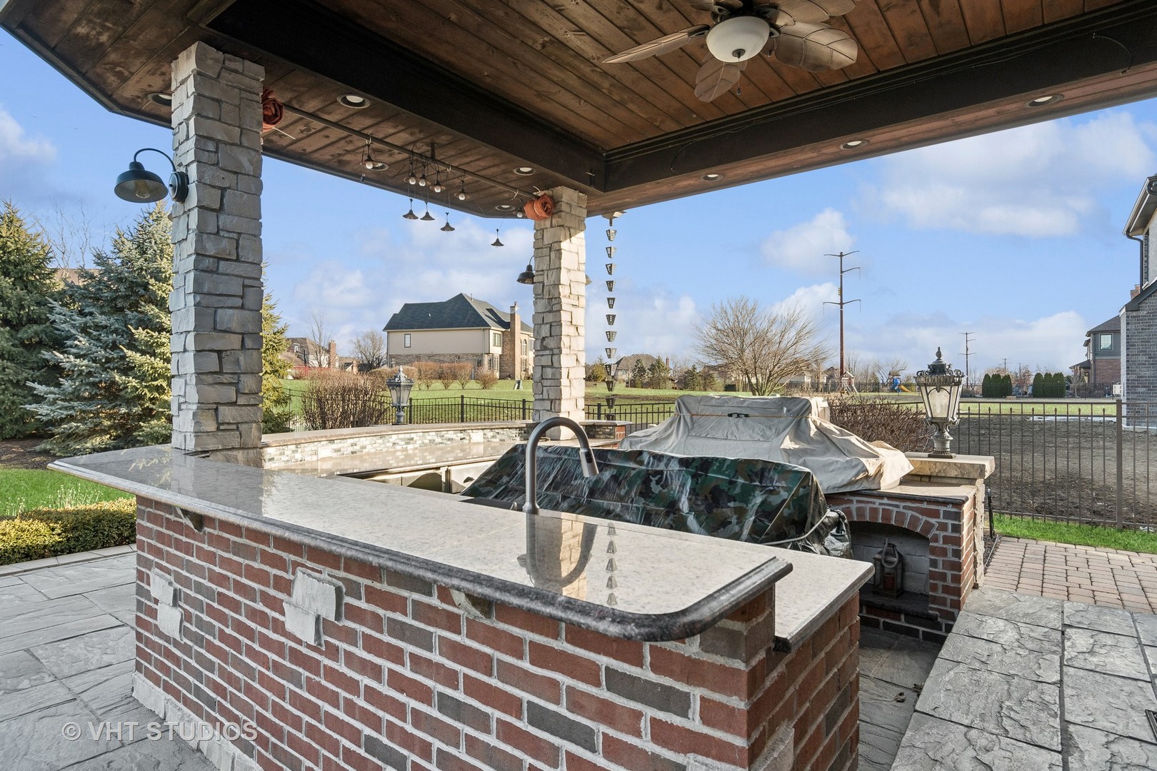 22957 Devonshire Lane, Frankfort, IL 60423