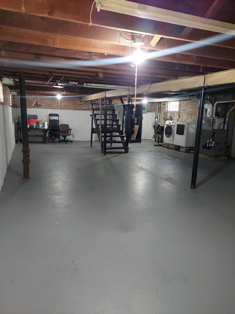 241 51st Avenue, Bellwood, IL 60104
