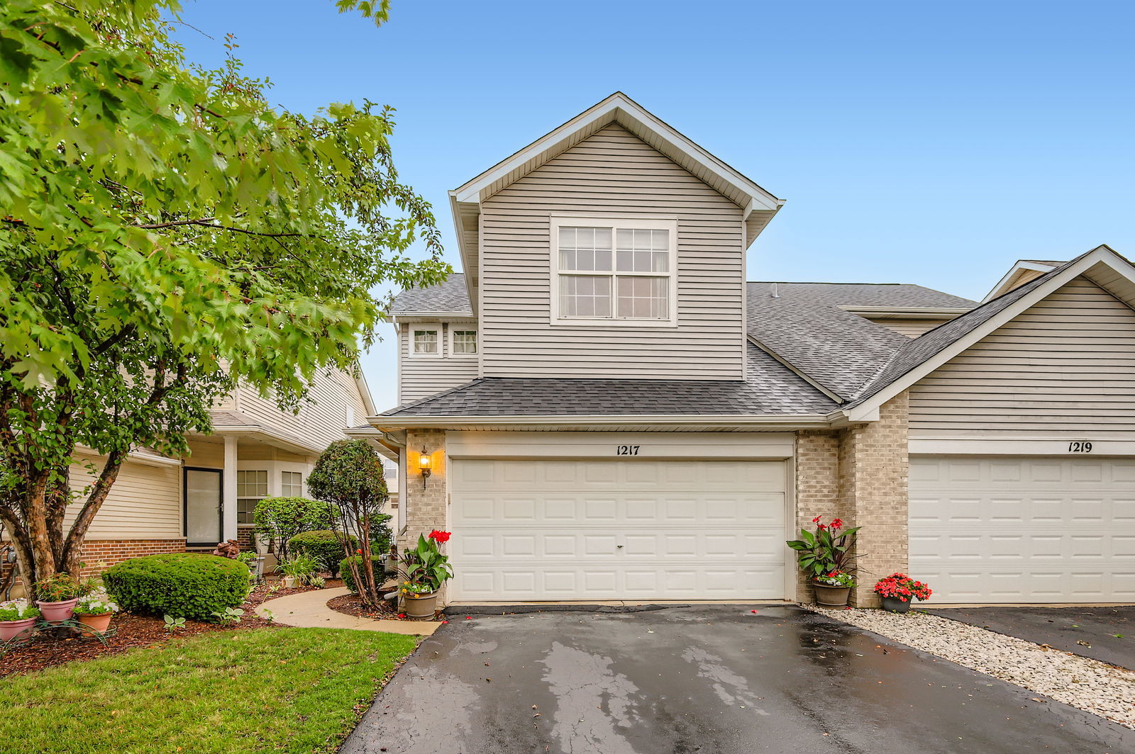 1217 Grand Boulevard, Romeoville, IL 60446