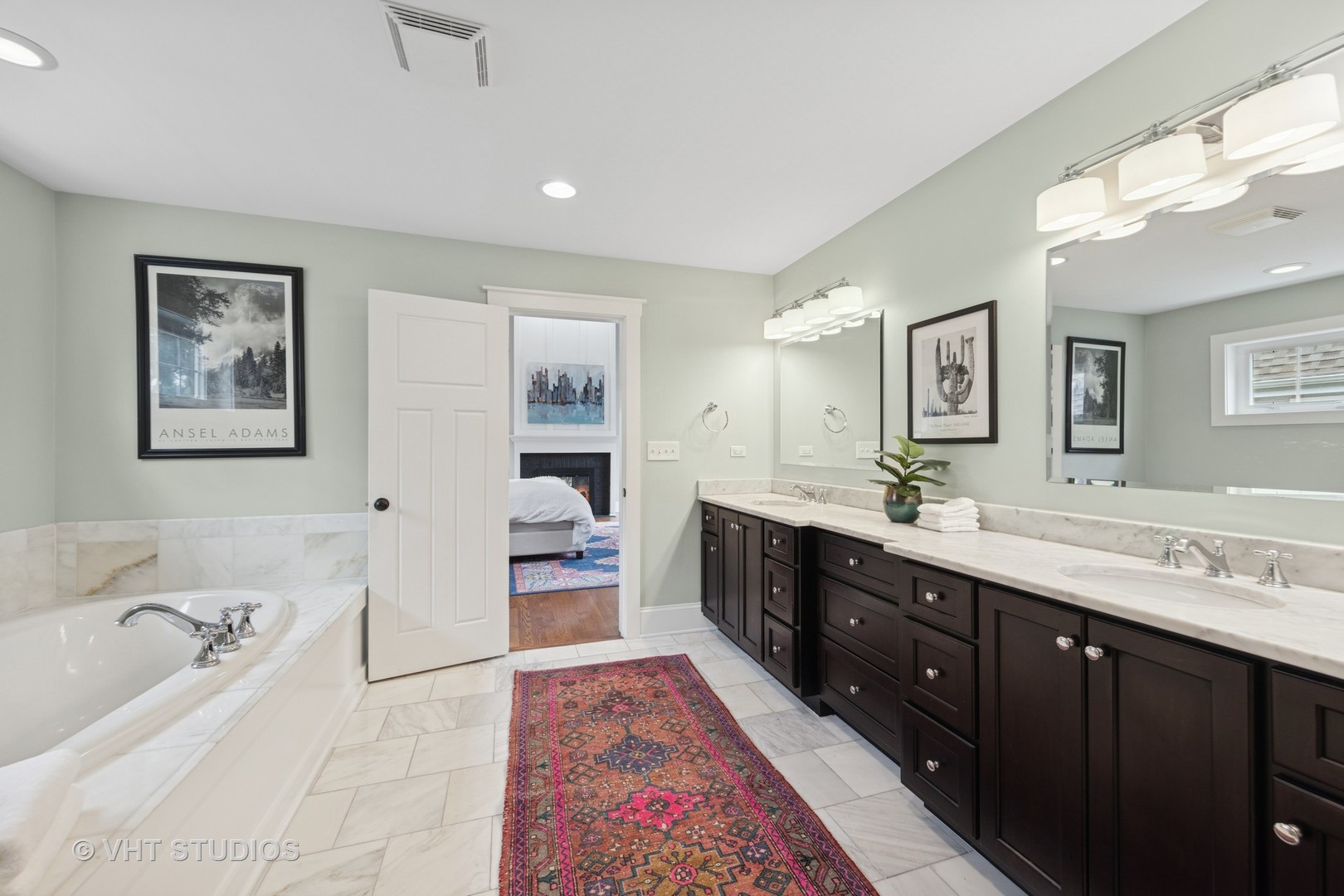 5409 Washington Street, Downers Grove, IL 60515