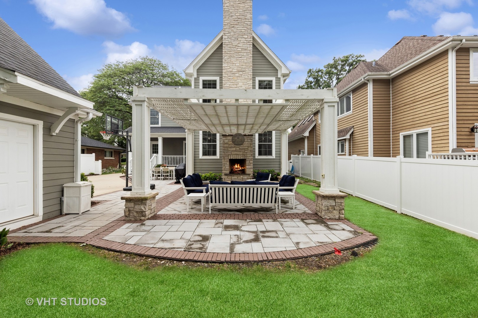 5409 Washington Street, Downers Grove, IL 60515