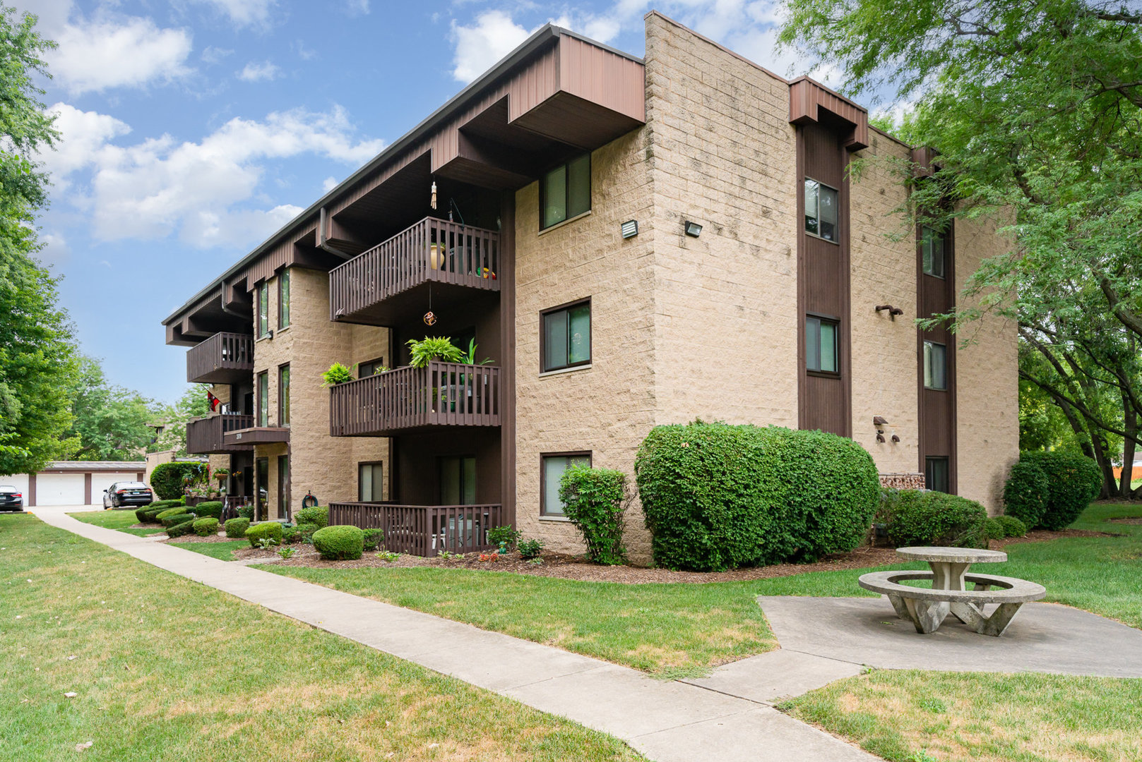 3119 Ingalls Avenue #3B, Joliet, IL 60435