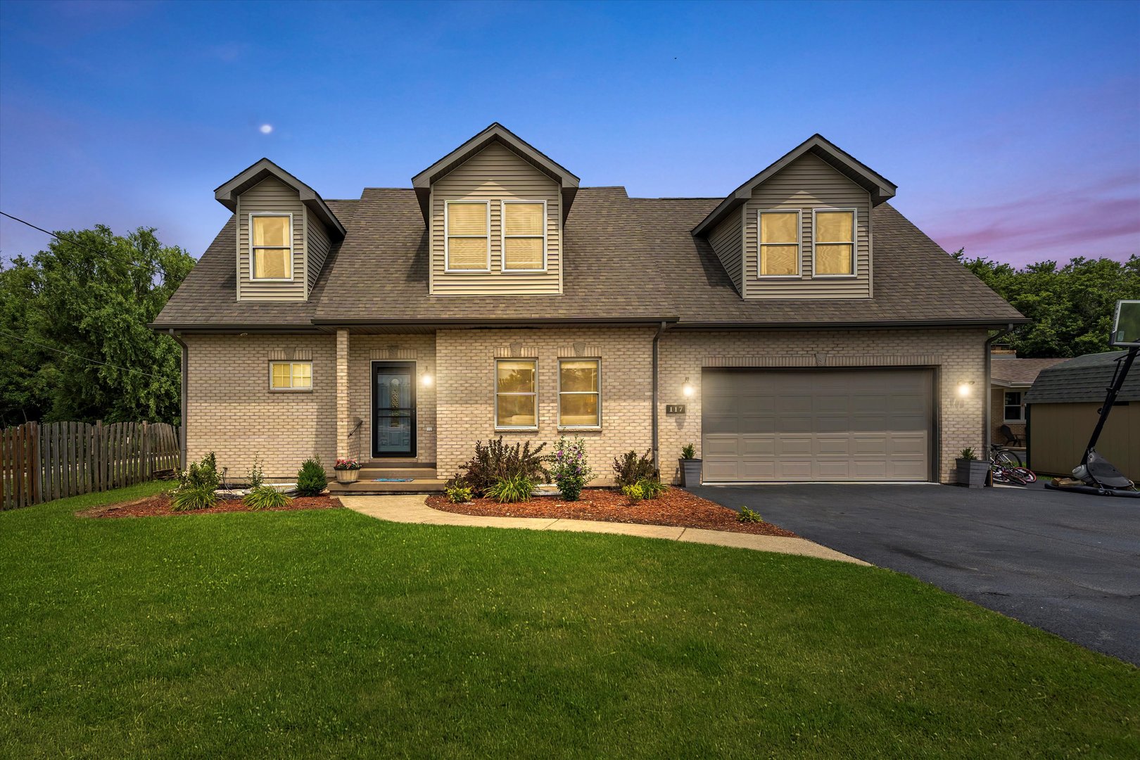 117 E Francis Road, New Lenox, IL 60451