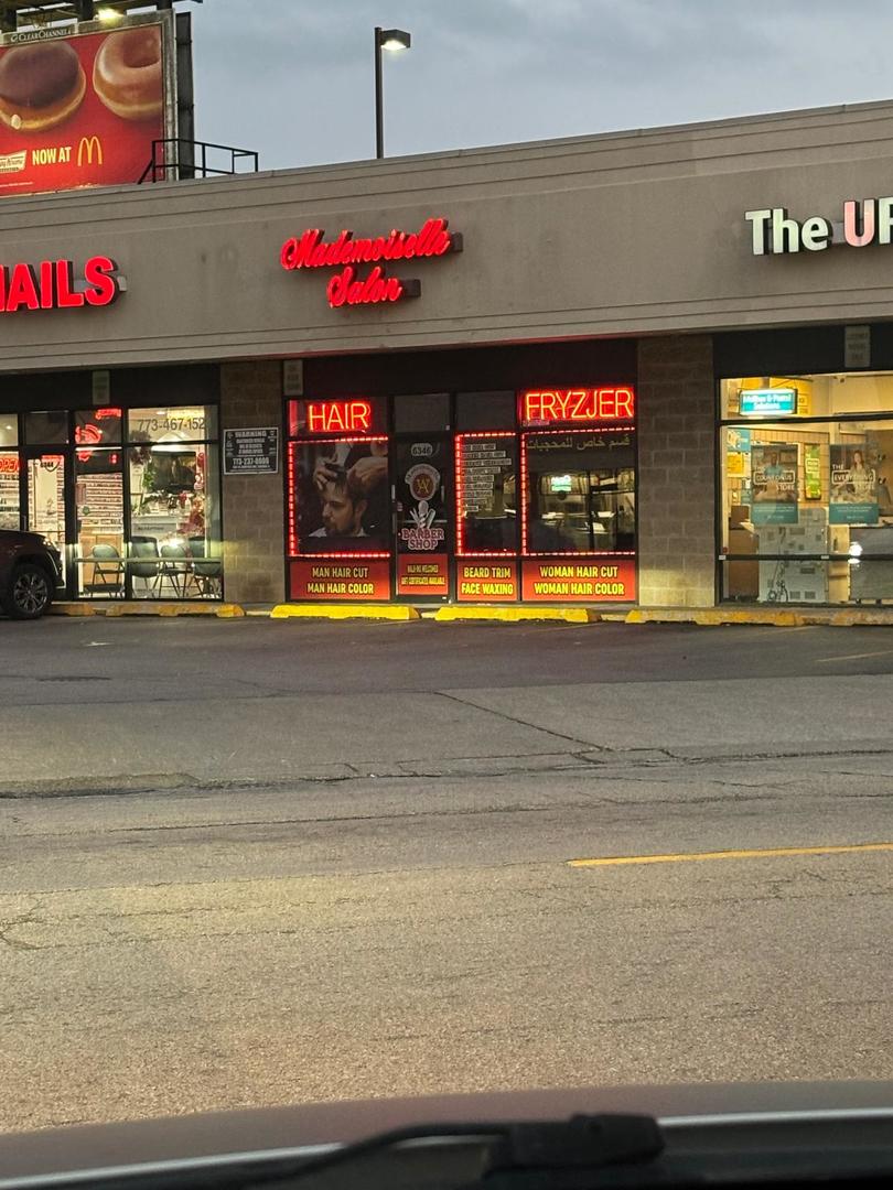 6346 N Milwaukee Avenue, Chicago, IL 60646