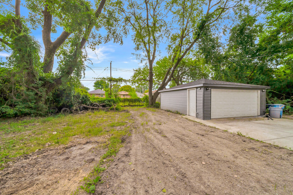 2937 139th Street, Blue Island, IL 60406