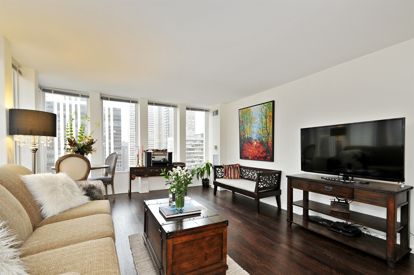 100 E Walton Street #22H, Chicago, IL 60611