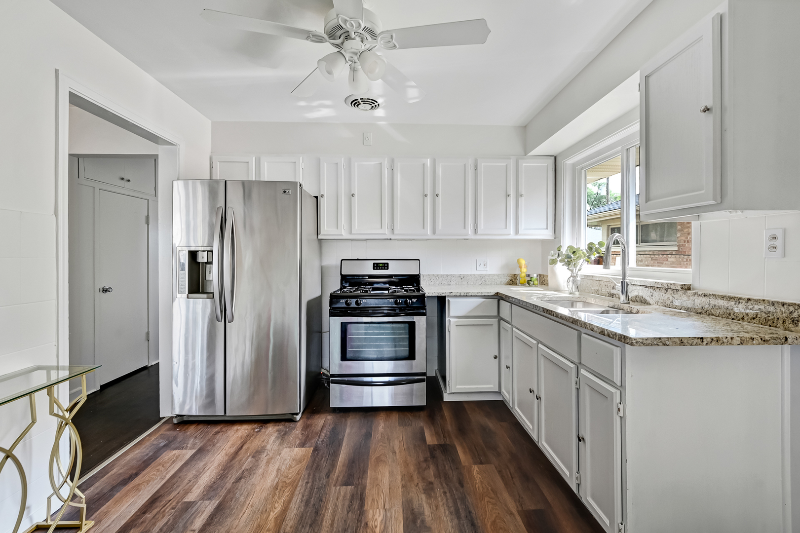 3309 WILCOX Avenue, Bellwood, IL 60104