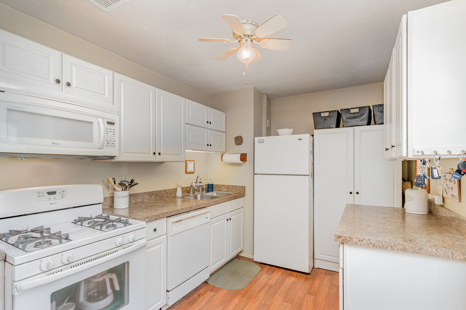 802 Pearson Drive, Joliet, IL 60435