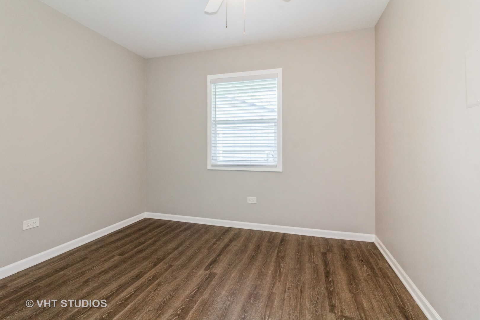 92 CIRCLE DRIVE WEST Drive, Montgomery, IL 60538