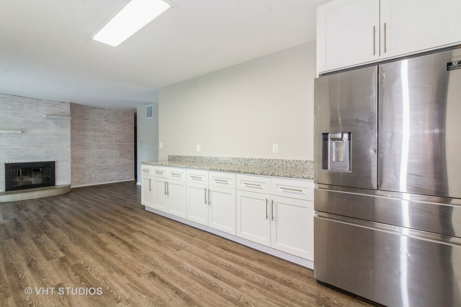 92 CIRCLE DRIVE WEST Drive, Montgomery, IL 60538