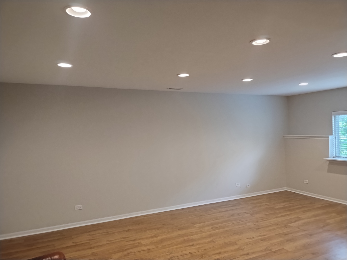 7507 Frontage Road, Skokie, IL 60077