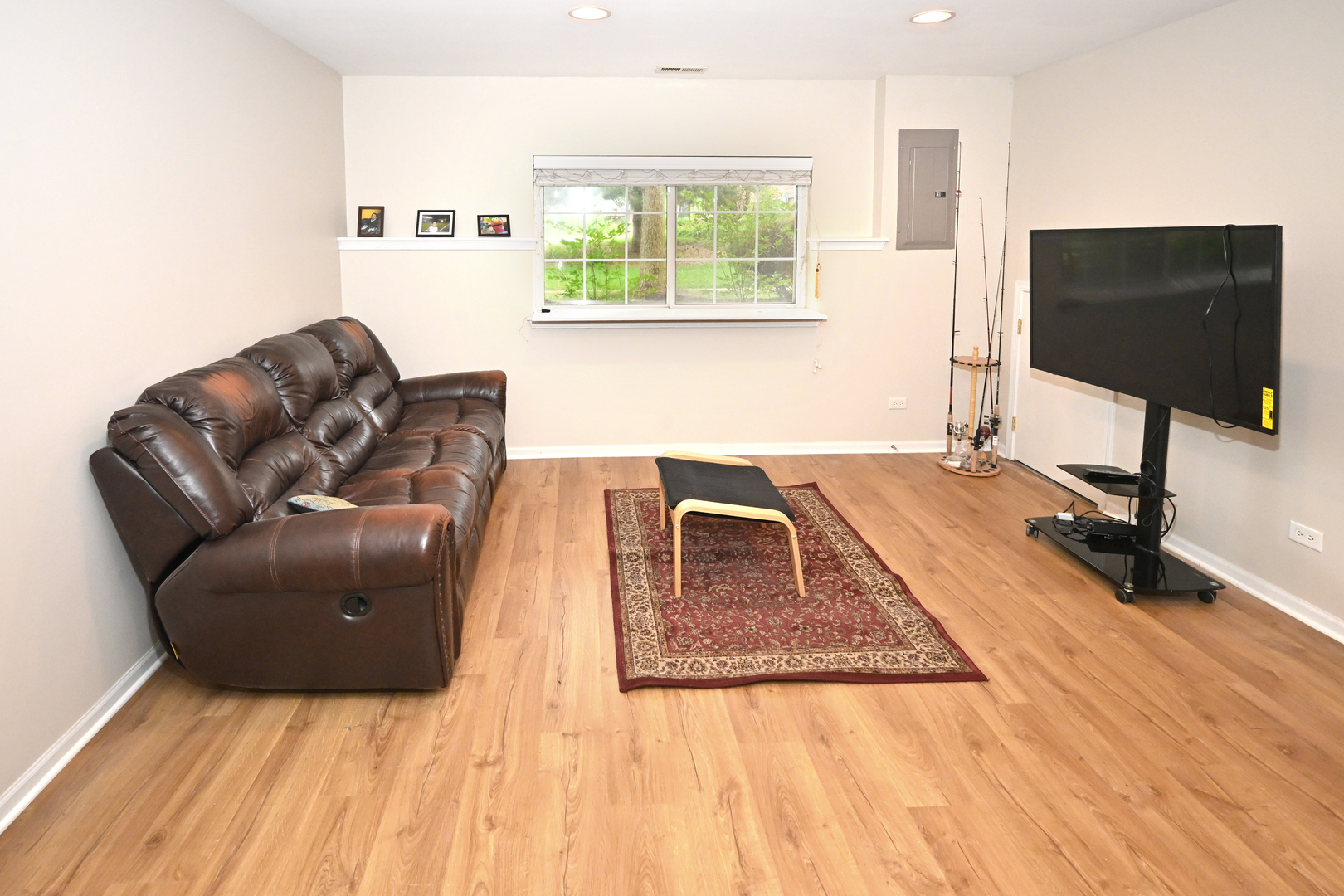 7507 Frontage Road, Skokie, IL 60077