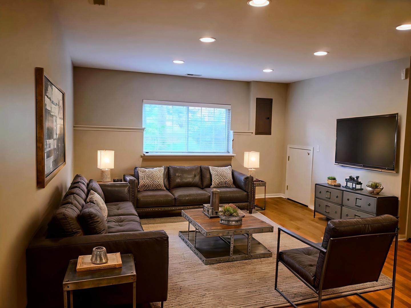 7507 Frontage Road, Skokie, IL 60077