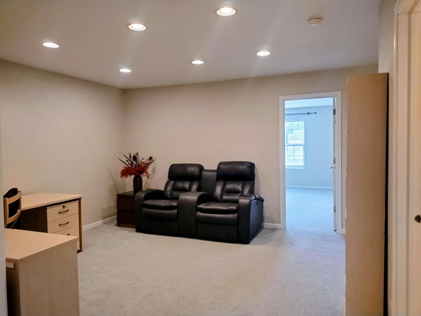 7507 Frontage Road, Skokie, IL 60077