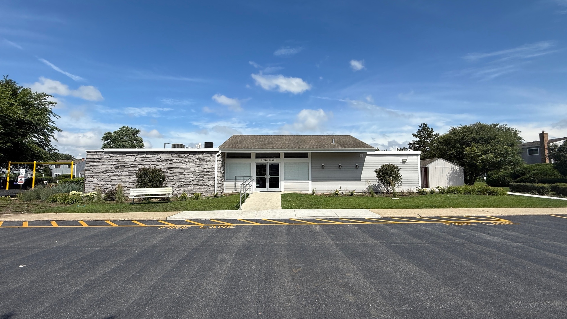 400 Harmony Drive, Wheeling, IL 60090