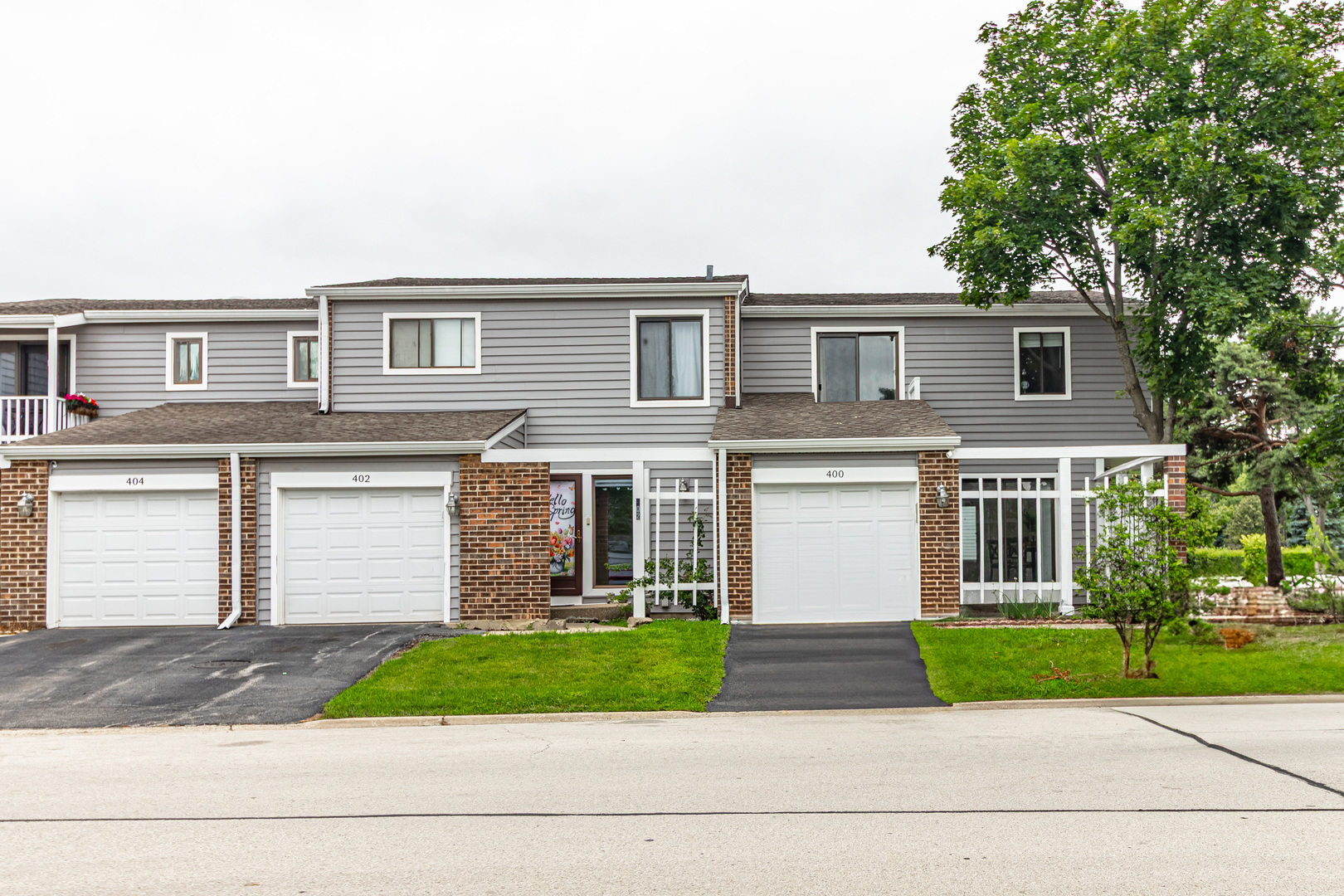 400 Harmony Drive, Wheeling, IL 60090