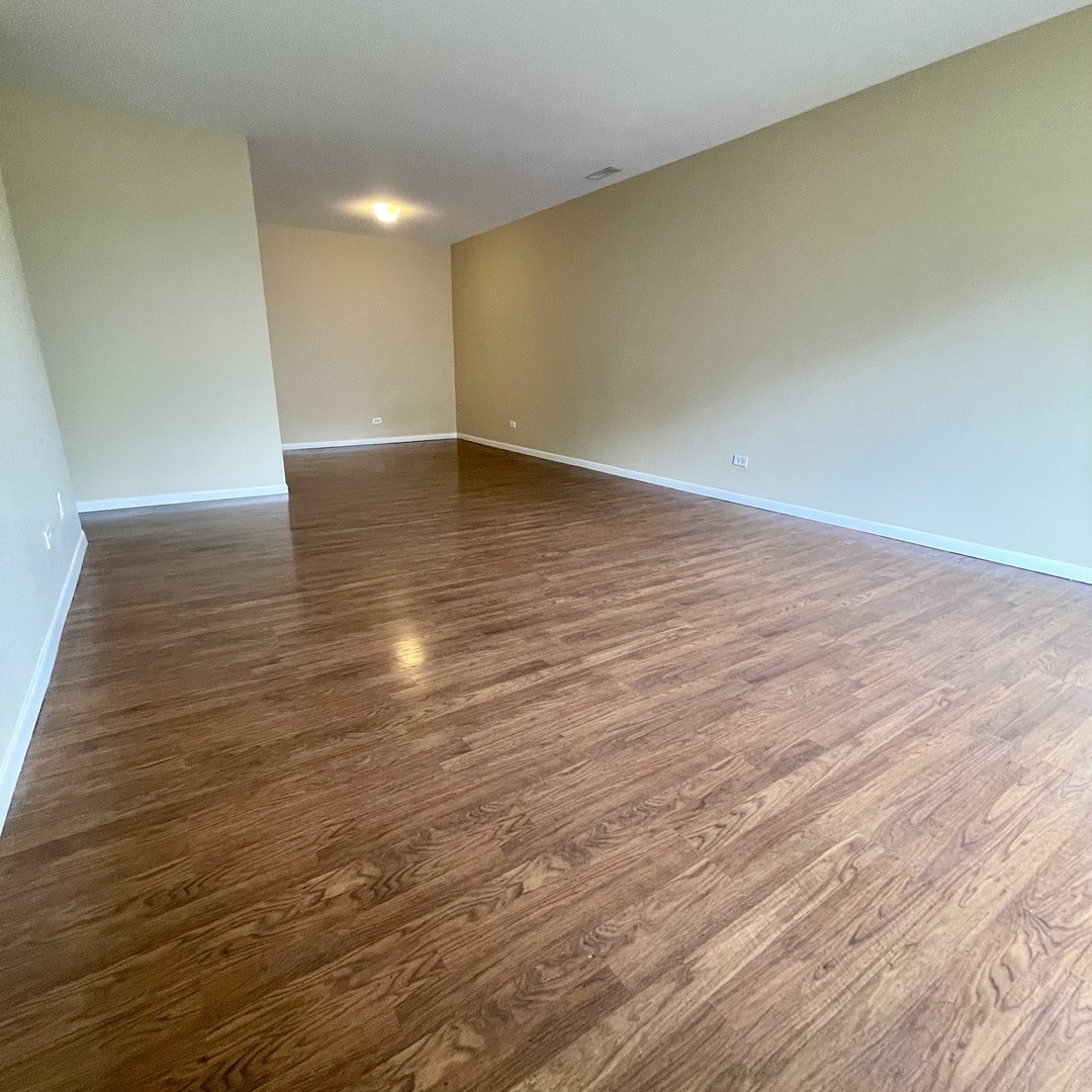 1615 N Milwaukee Avenue #6A, Libertyville, IL 60048