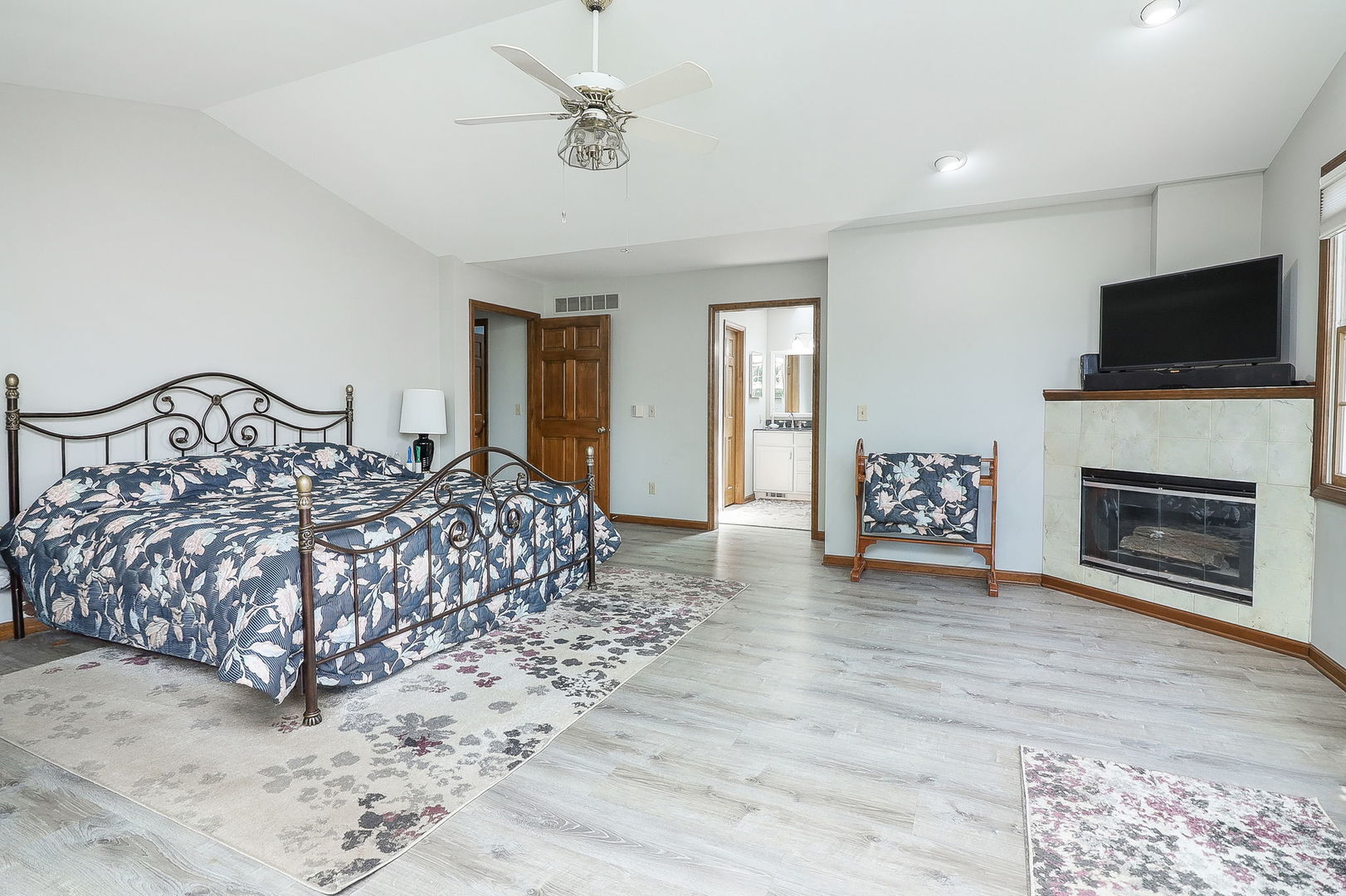 13360 Vicky Street, Plainfield, IL 60585