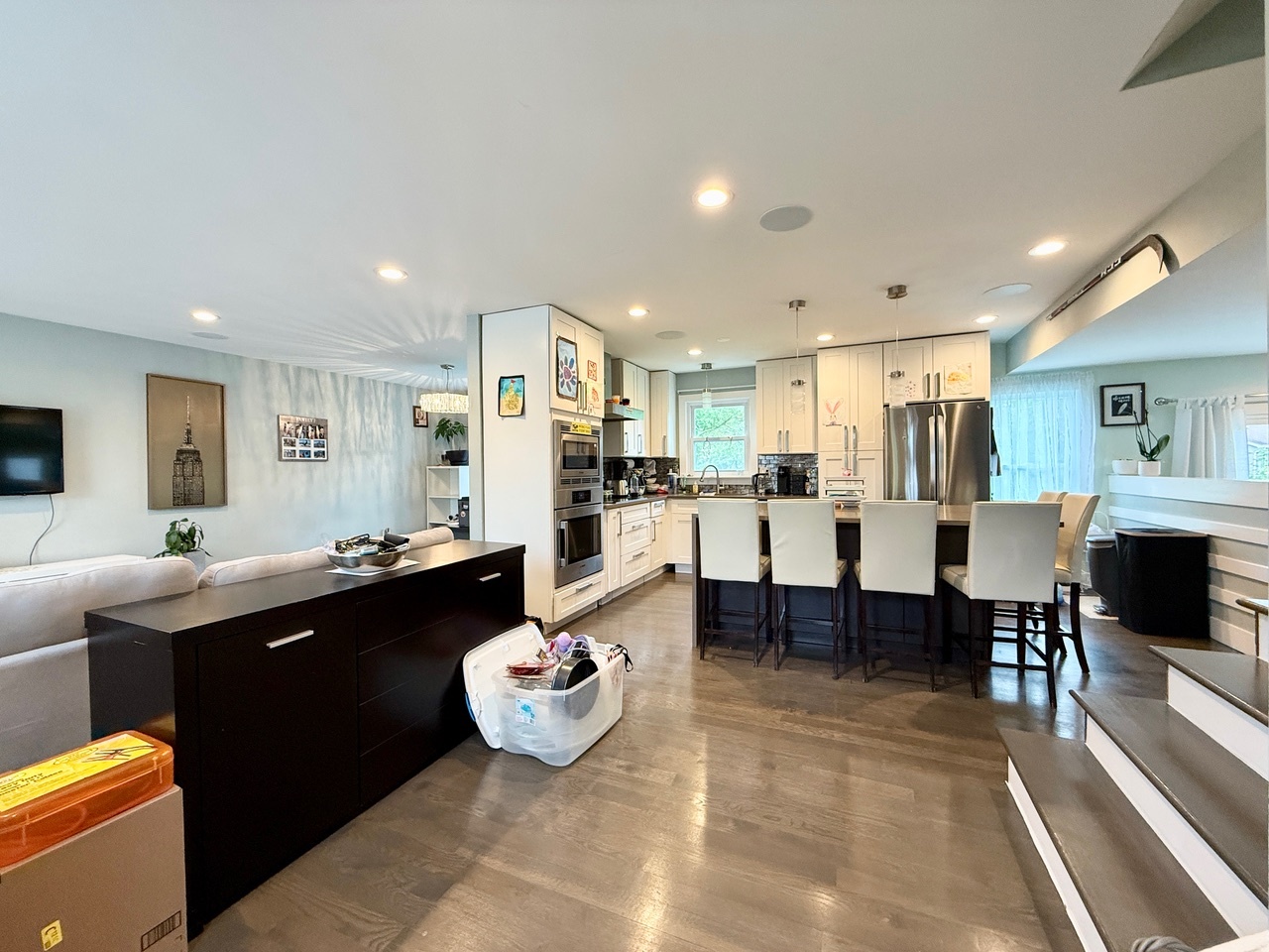 1105 Wilmington Lane, Hoffman Estates, IL 60169