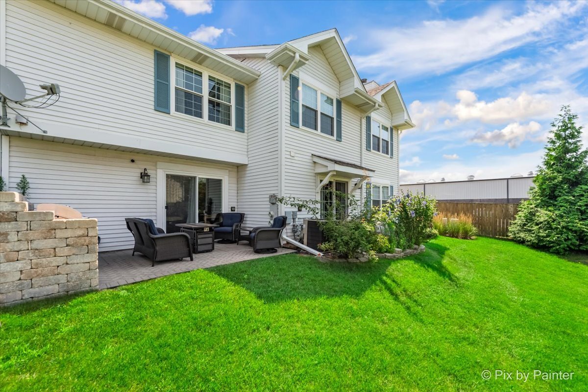 230 11th Street #B, Wheeling, IL 60090