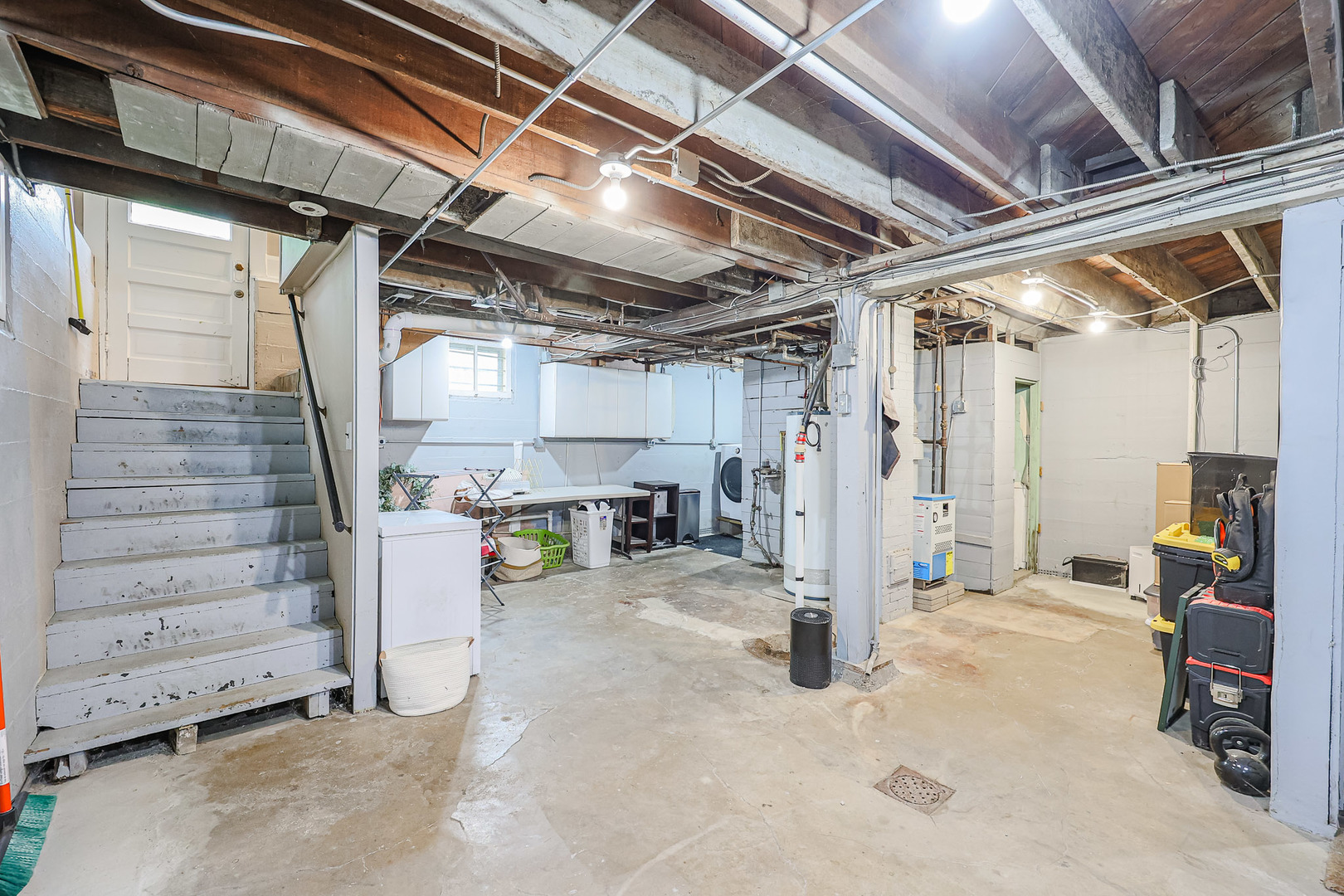 124 E Sunnyside Avenue, Libertyville, IL 60048