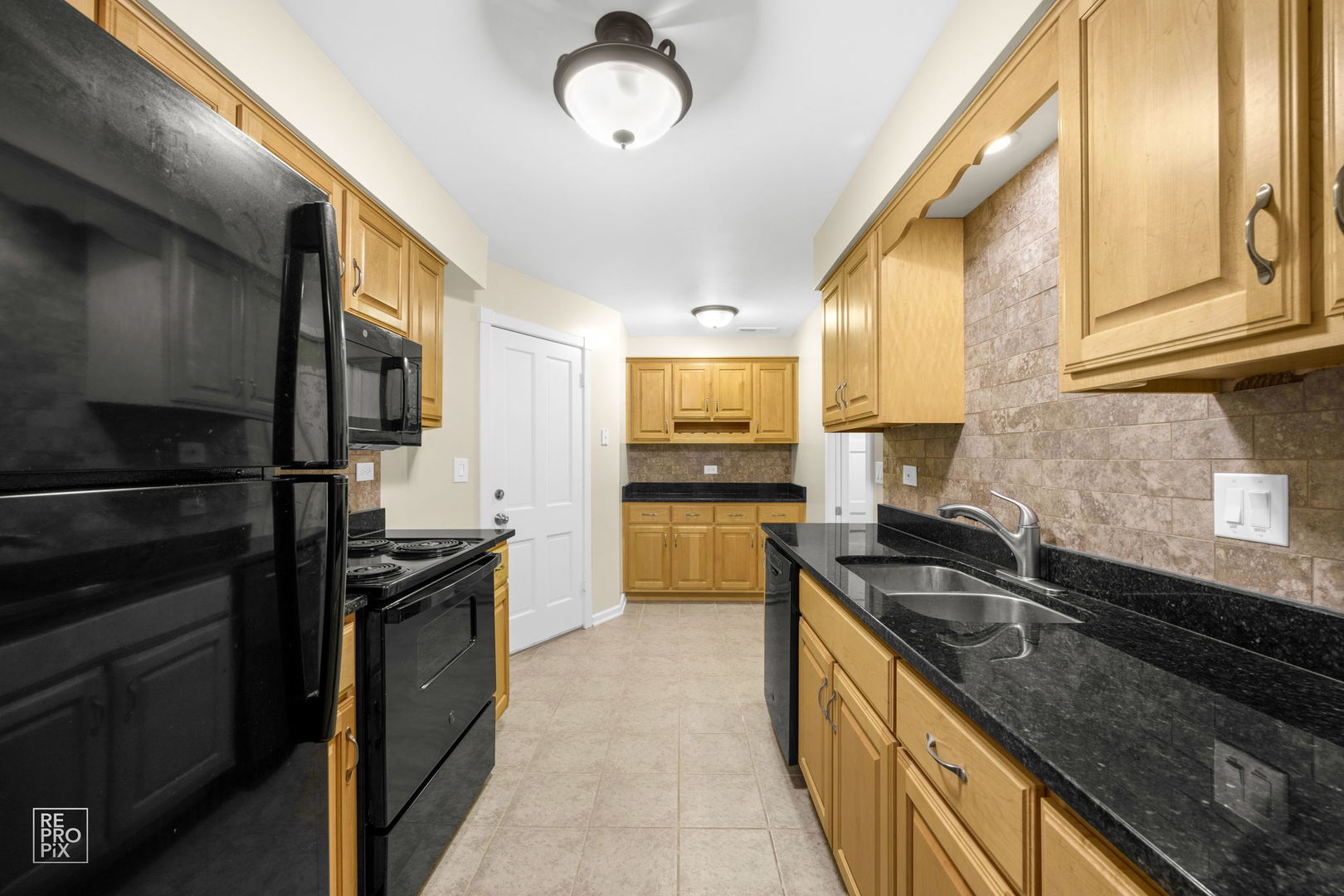 7324 Heritage Court #2H, Frankfort, IL 60423