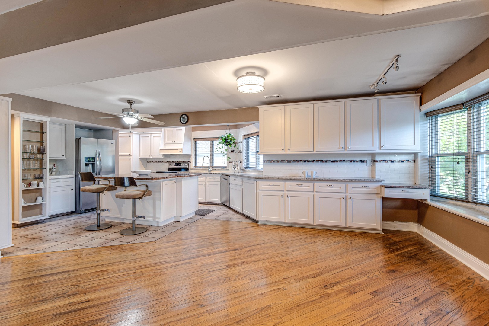 630 Whitney Avenue, Winthrop Harbor, IL 60096