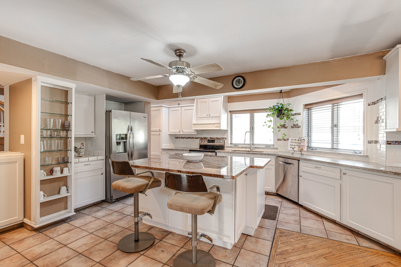 630 Whitney Avenue, Winthrop Harbor, IL 60096