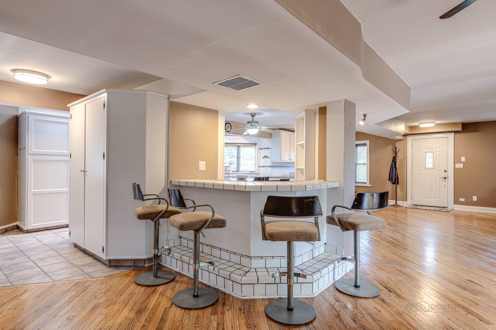 630 Whitney Avenue, Winthrop Harbor, IL 60096