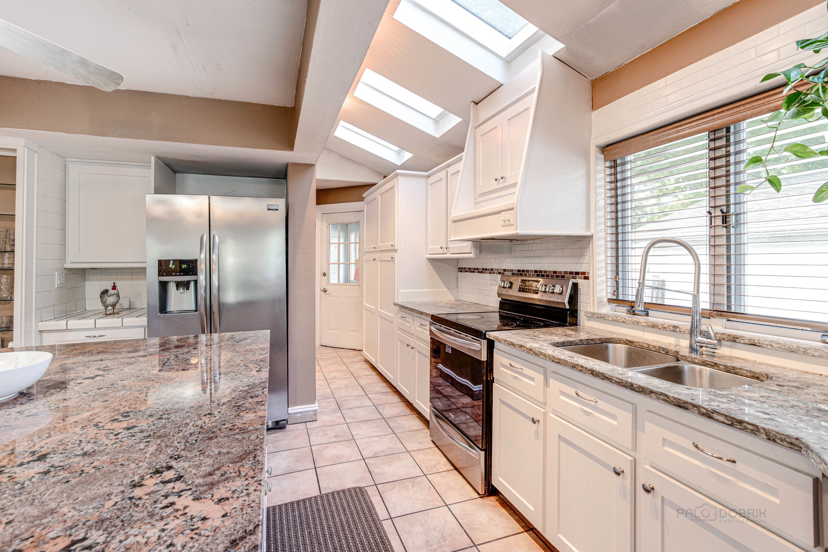 630 Whitney Avenue, Winthrop Harbor, IL 60096