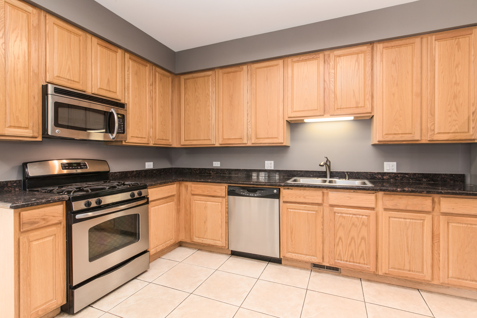 840 N Northwest Highway, Park Ridge, IL 60068