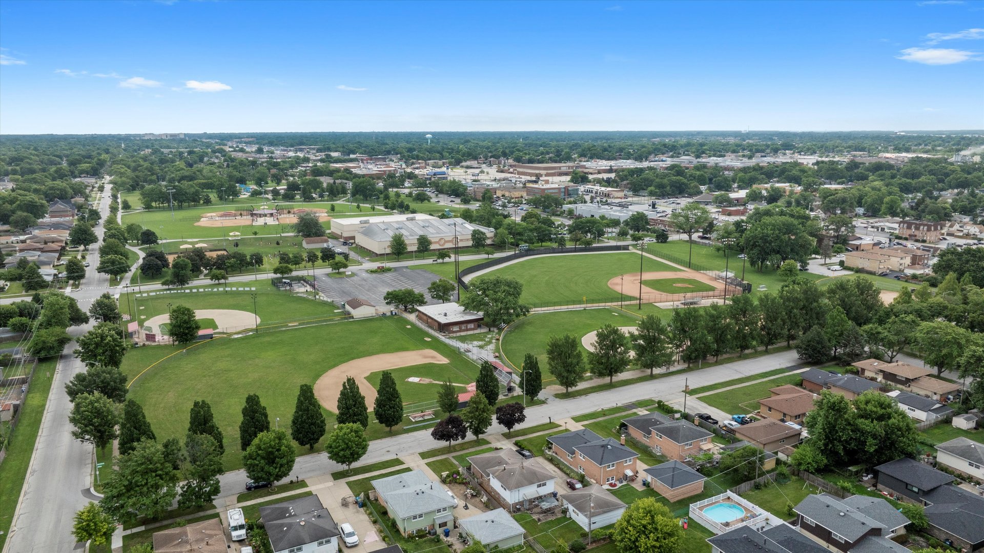 7100 W 95th Street #312, Oak Lawn, IL 60453