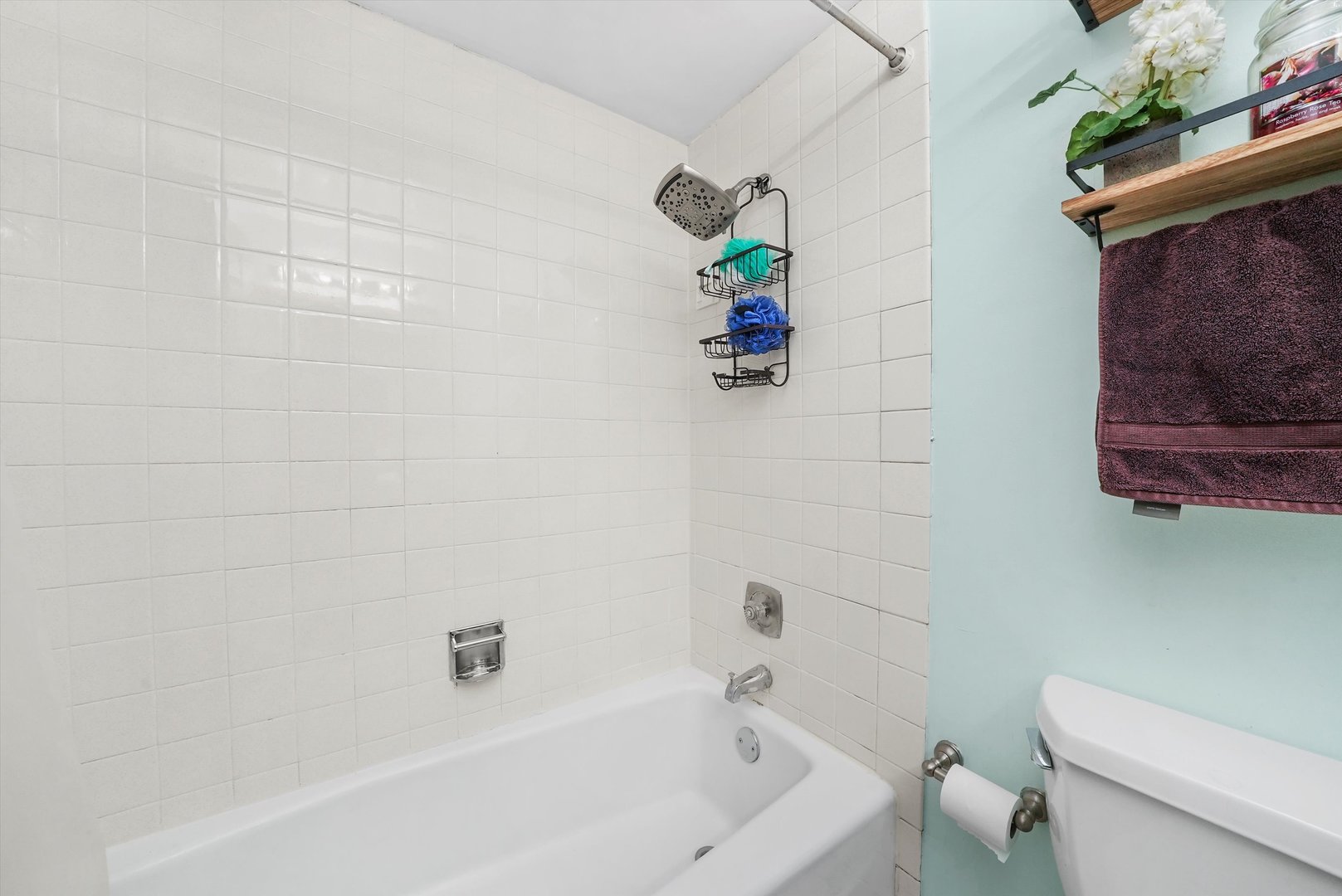 7100 W 95th Street #312, Oak Lawn, IL 60453