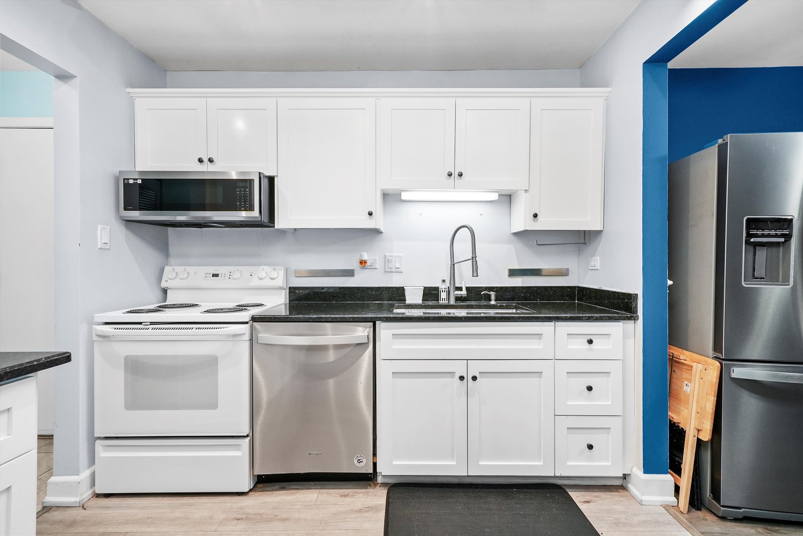 7100 W 95th Street #312, Oak Lawn, IL 60453