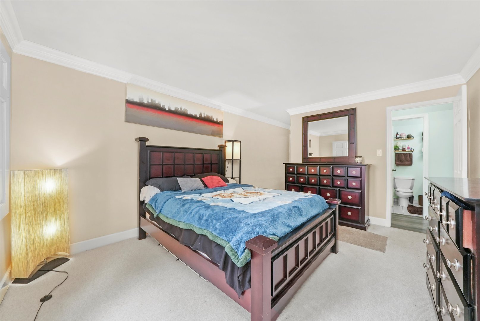 7100 W 95th Street #312, Oak Lawn, IL 60453