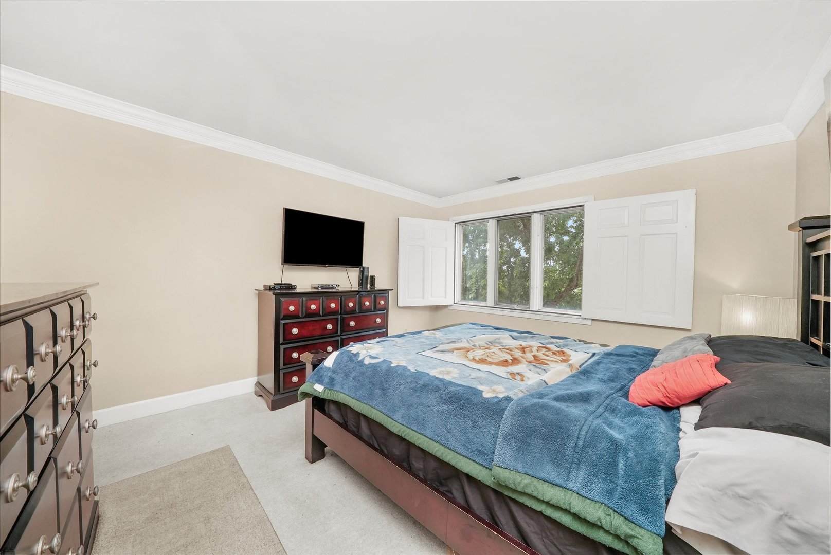 7100 W 95th Street #312, Oak Lawn, IL 60453